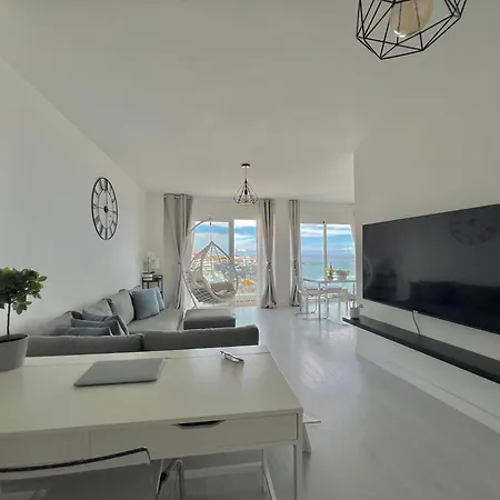 Fantastic View Apartment With Terrace In Los Gigantes Апартаменты Пуэрто-де-Сантьяго