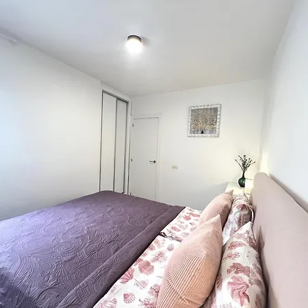 Апартаменты Fantastic View Apartment With Terrace In Los Gigantes Пуэрто-де-Сантьяго