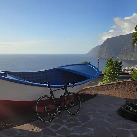 Fantastic View Apartment With Terrace In Los Gigantes Пуэрто-де-Сантьяго