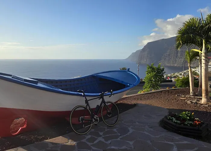 Paulmarie Gigantes Fantastic View Puerto de Santiago (Tenerife)