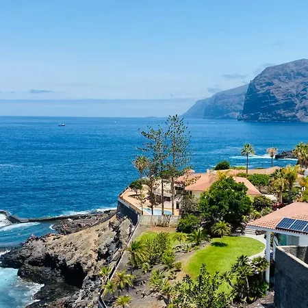 Fantastic View Apartment With Terrace In Los Gigantes * Puerto de Santiago (Tenerife)